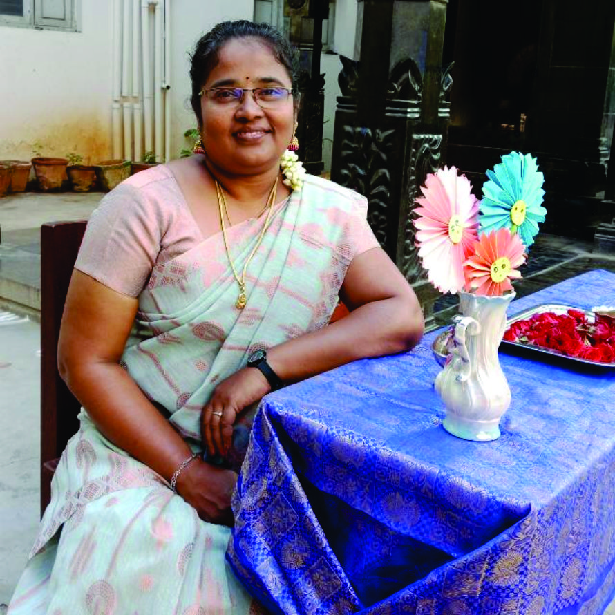 Writer: சுதா பழனிச்சாமி