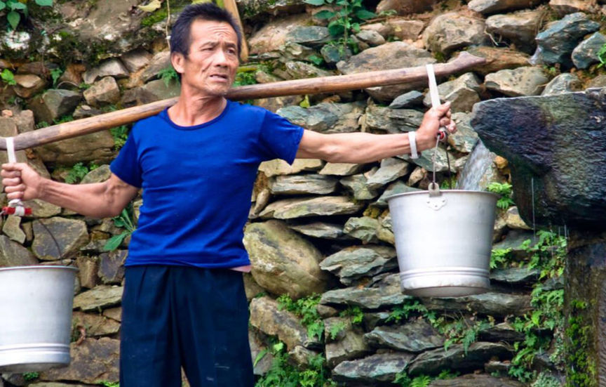 சீனா பாடாவின் ஆபக்