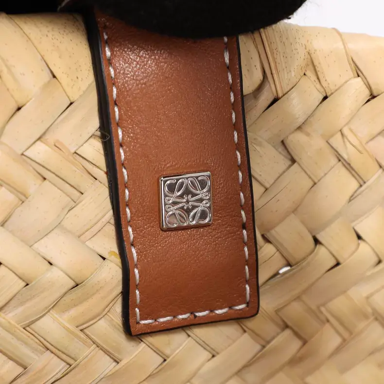 Thumbnail: Loewe Basket Bag