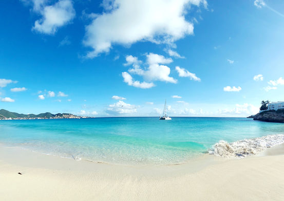 Sun-soaked Simpson Bay Beach