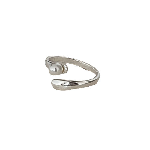 Nila Pearl Adjustable Ring