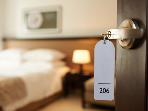 Hotel vs Villa with Kids: What Works at Different Ages
