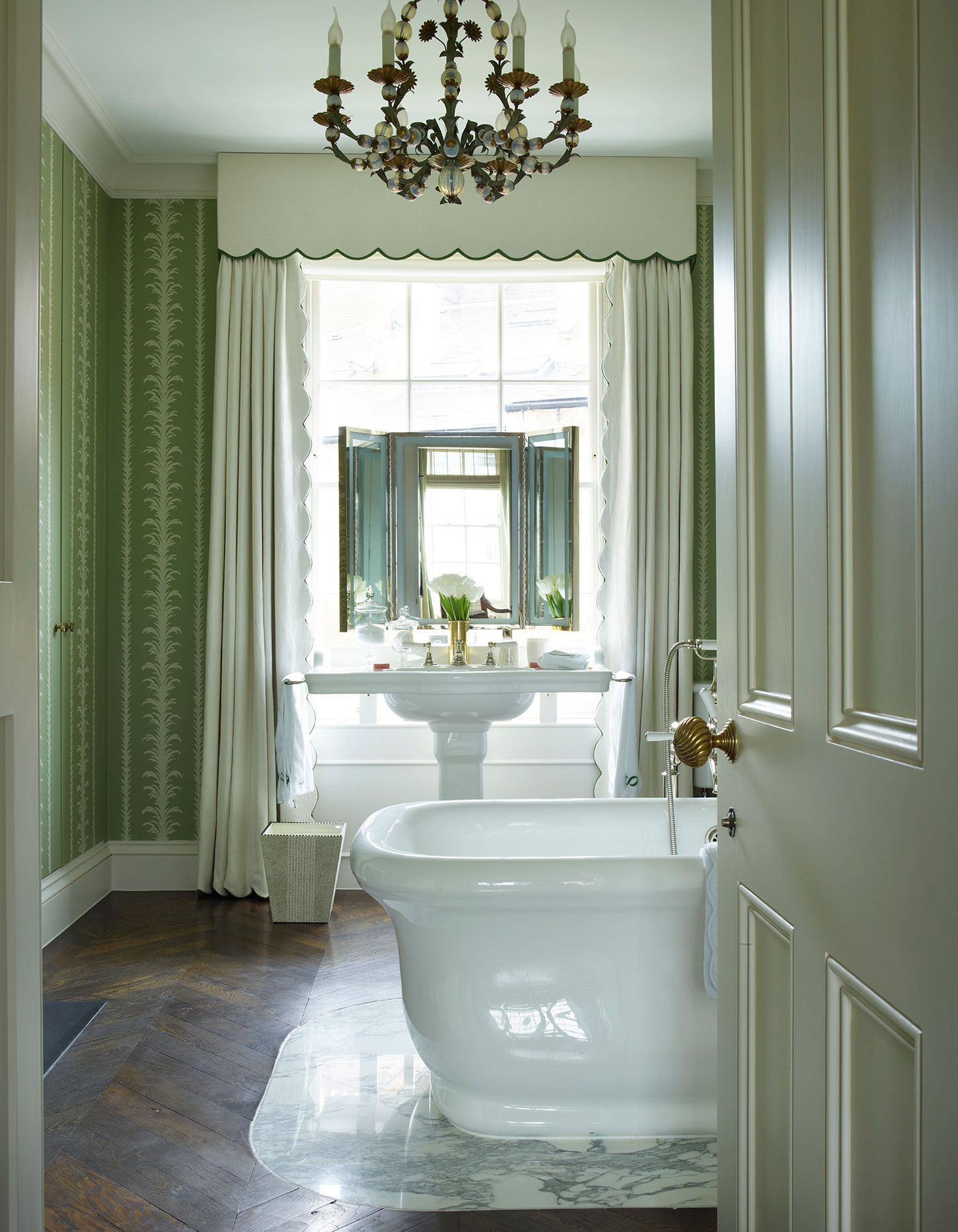 Knightsbridge Townhouse - Veere Grenney Greig - Interior Design