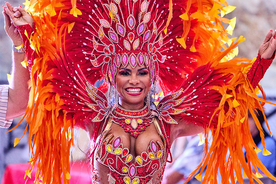 Show-brazil-carnaval-st-jeannet-4.jpg