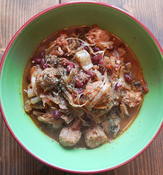 Vegetarian version of the polish classic bigos with sauerkraut