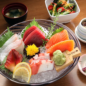 Sashimi Salad