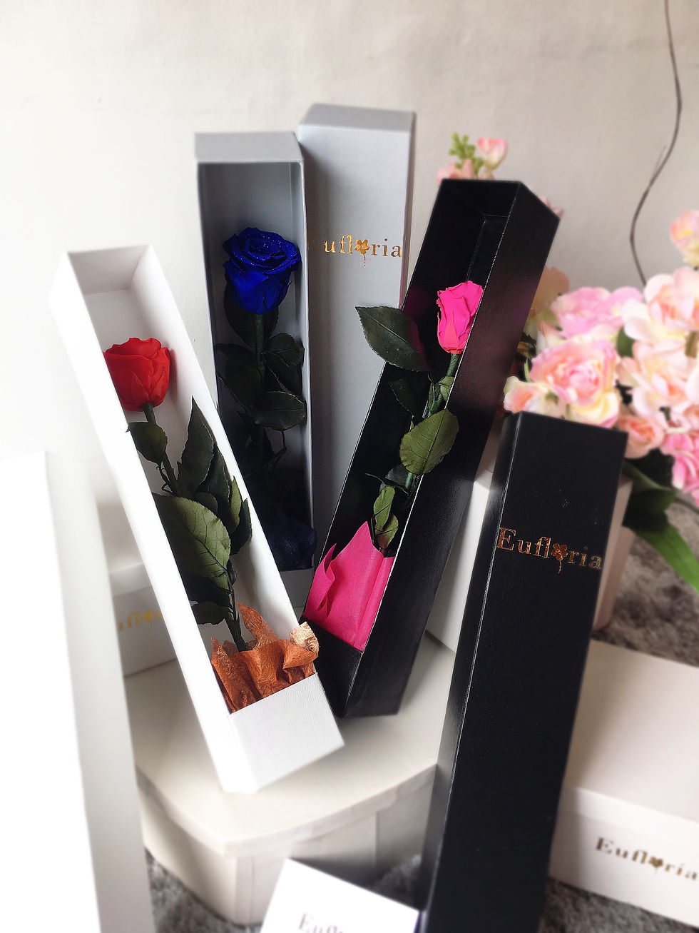 Thumbnail: Preserved roses