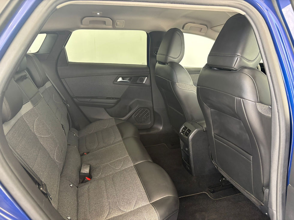 Miniatura: CITROEN C5 X PureTech 130 EAT8 Feel Pack