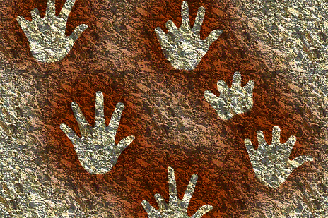 Manos en las grutas de Gargas, en Francia.png