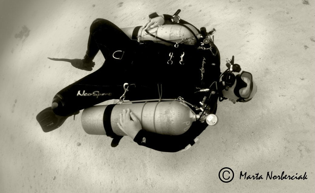 Sidemount Diver