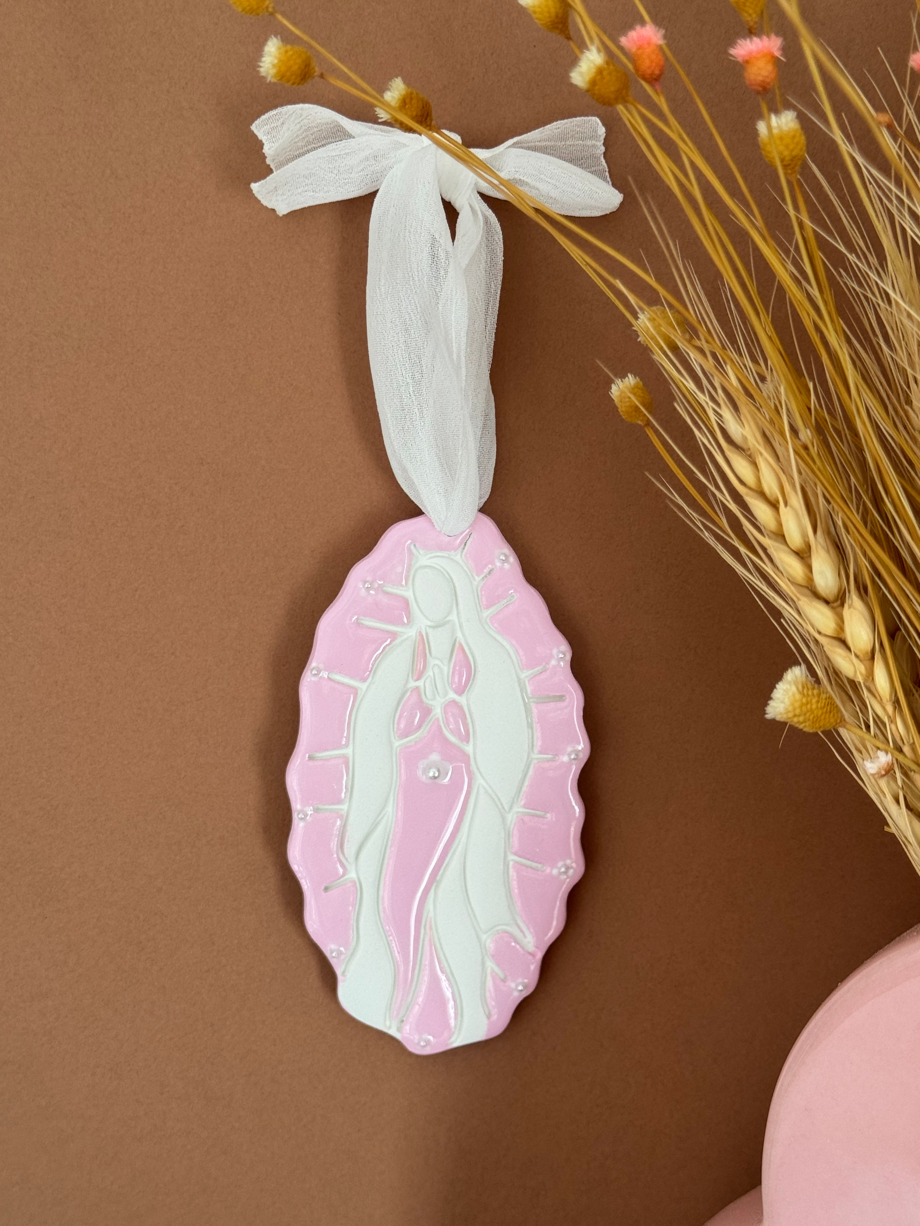 Vierge Marie murale en céramique : Tendresse