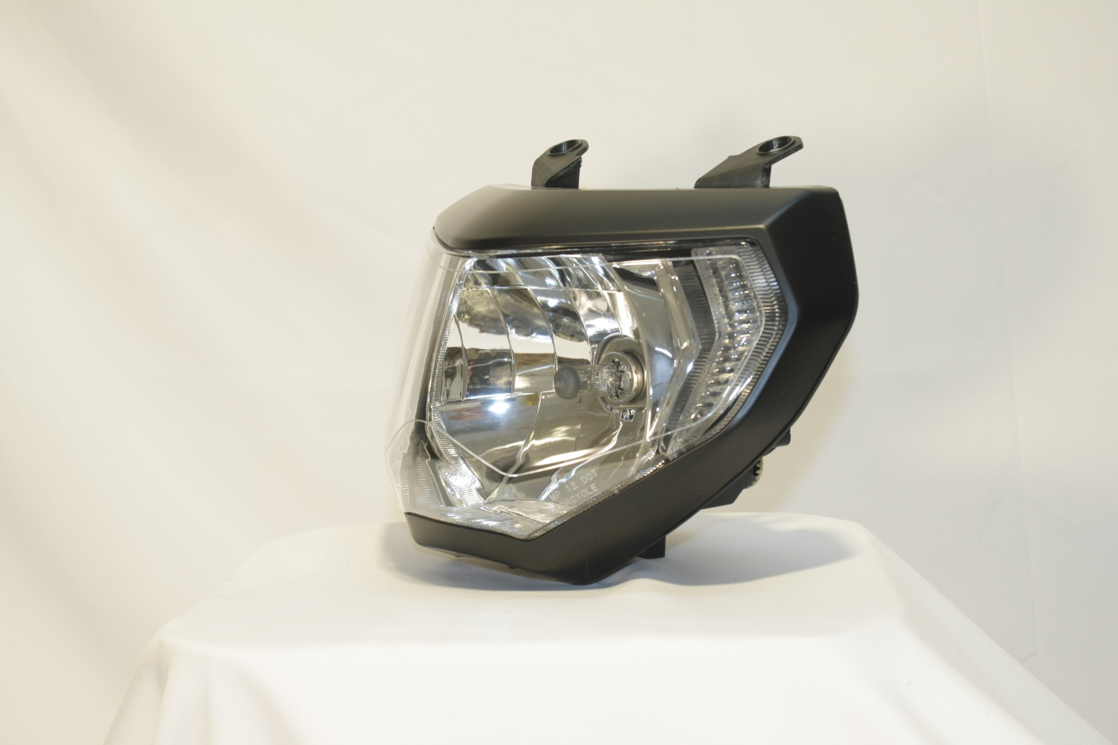Yamaha MT-09 / MT-07 Uyumlu Ön Far (OEM Tip)