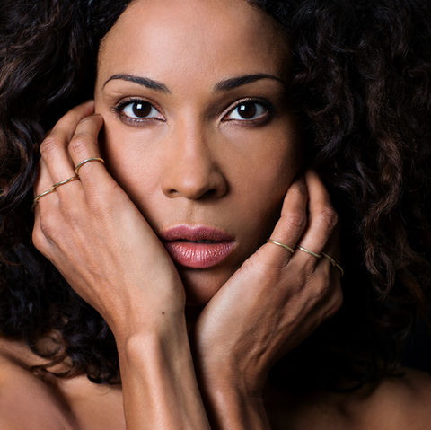 Beautyshot Annabelle Mandeng, Schauspielerin, Moderatorin, Synchronsprecherin, Portrait, Portraitfotografie, Akt, Aktfotografie