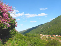 Le village vu depuis La Roche