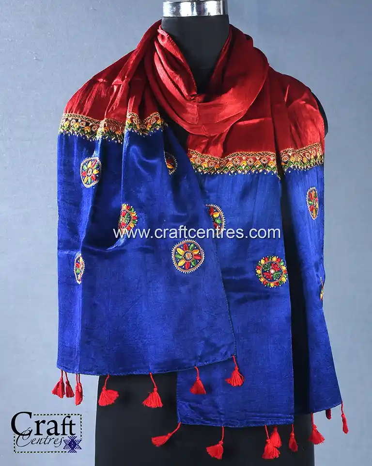 Thumbnail: Bandhani Stoles