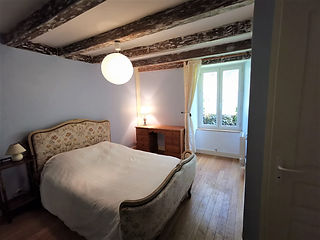 bedroom 1.jpeg