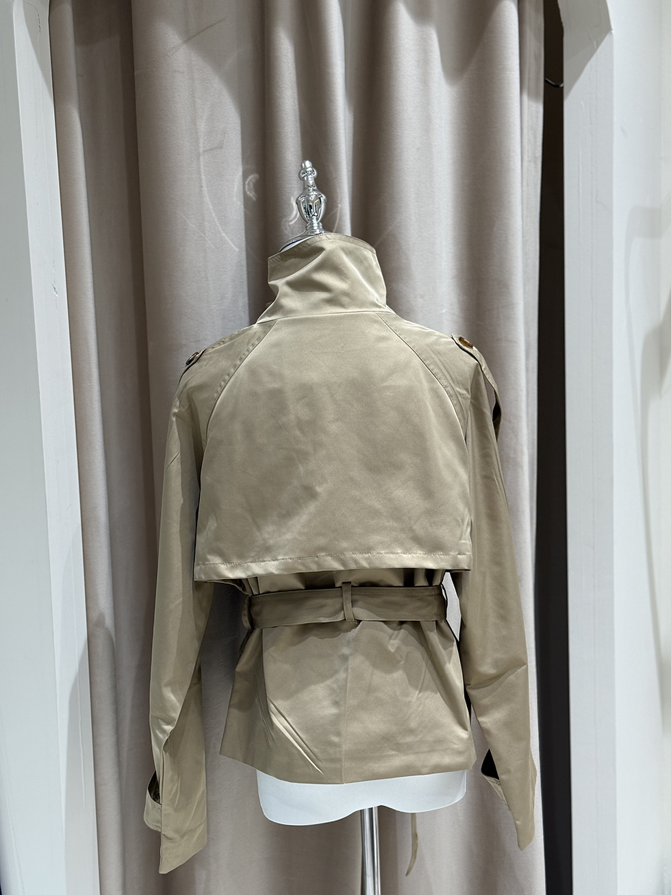 Thumbnail: Belted Waist Cropped Trench Jackets Women Double Breasted Stand Collar Coats 202