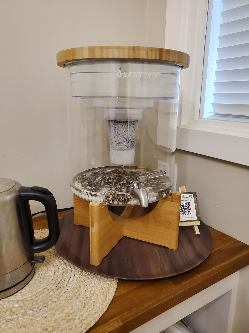 Thumbnail: Santevia Glass Gravity Filtration System Mineralized & Alkaline Water