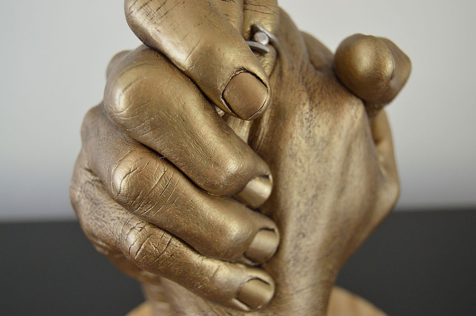 Thumbnail: Freestanding 3D Casting - 2 Adults