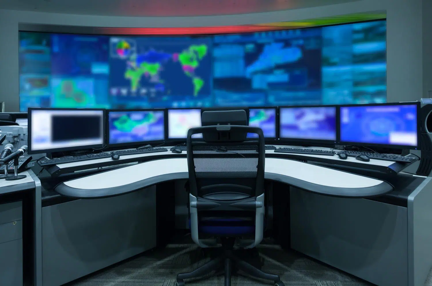 command-control-center-ultimate-guide-1.webp