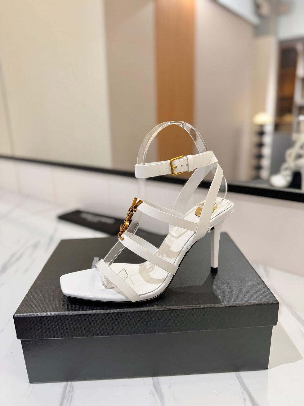 Thumbnail: YSL CASSANDRA STILETTO