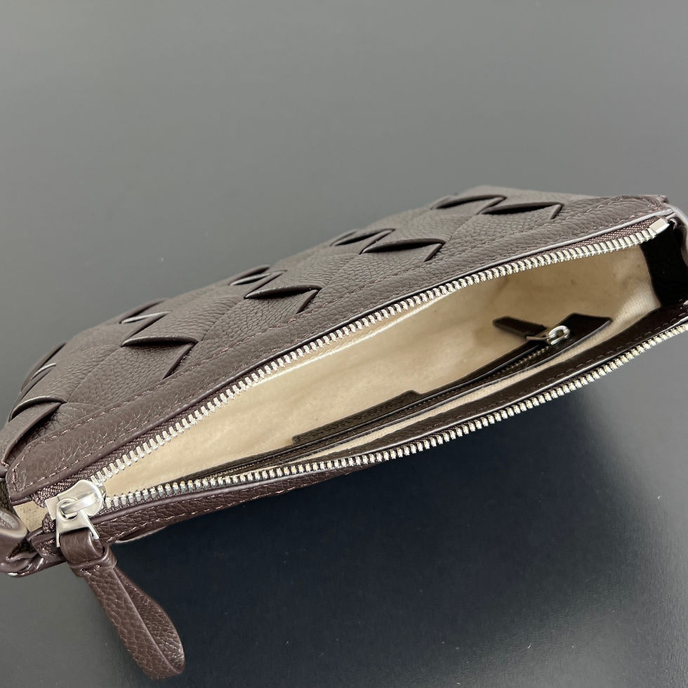 Thumbnail: BOTTEGA VENETA DIAGO MESSENGER ZIPPED