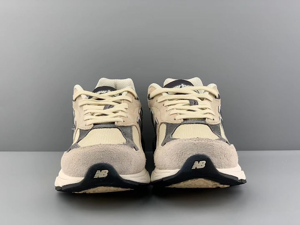 Thumbnail: NEW BALANCE 990V3 SNEAKER