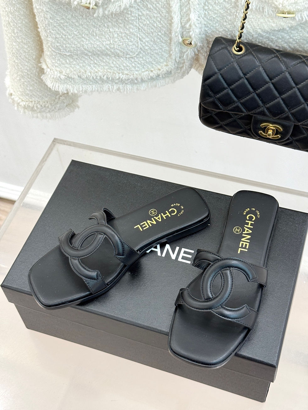 Thumbnail: CHANEL SPRING SUMMER SANDALS