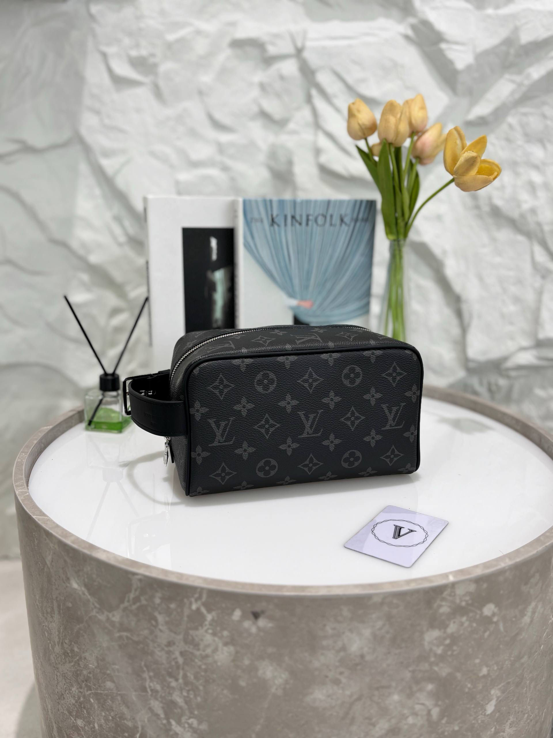 LV DOPP KIT TOILETERY POUCH
