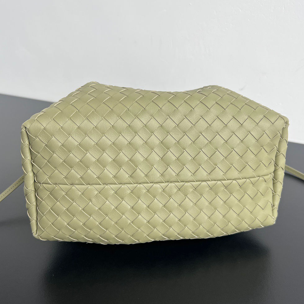 Thumbnail: BOTTEGA VANETA PINACOTECA SHELF  TOTE