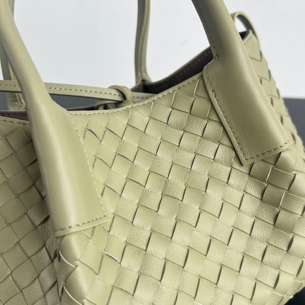 Thumbnail: BOTTEGA VANETA PINACOTECA SHELF  TOTE