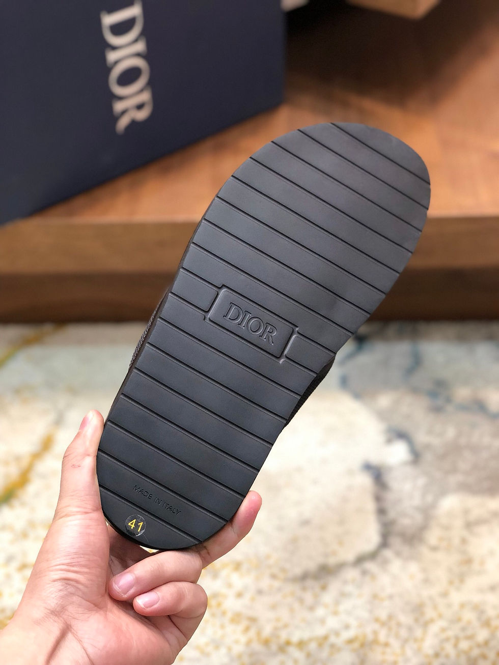 Thumbnail: DIOR SLIDE