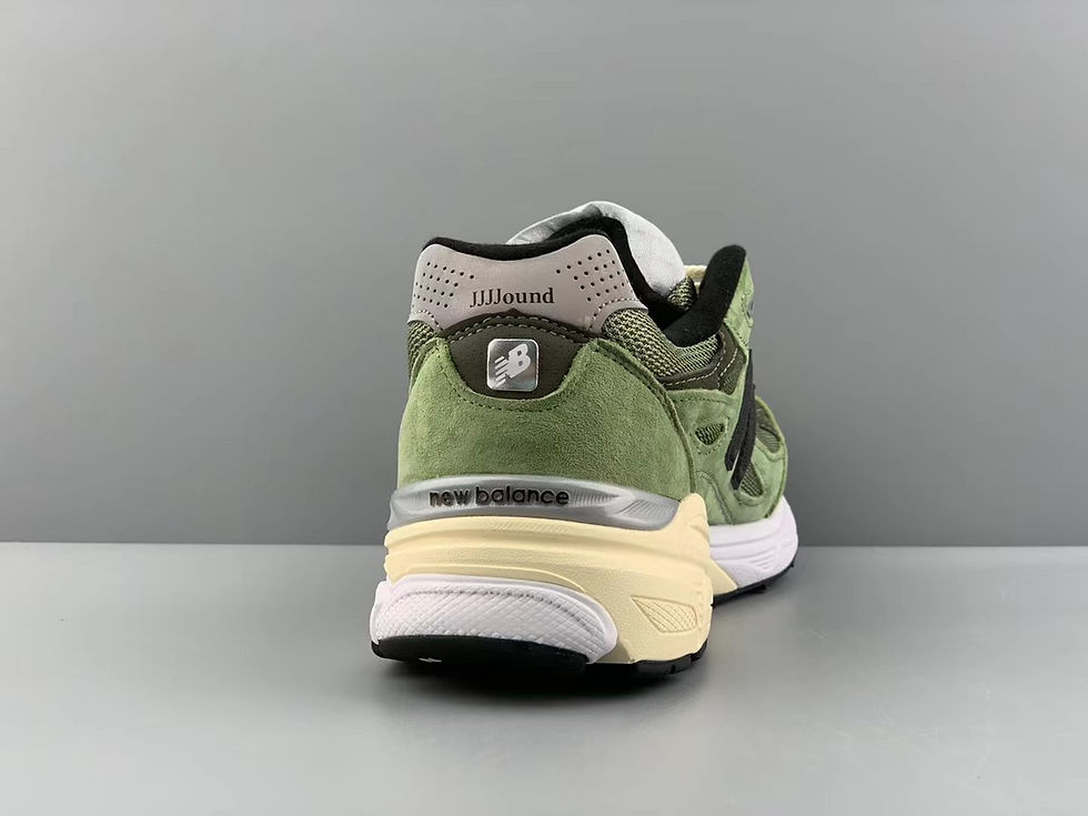 Thumbnail: NEW BALANCE 990V3 SNEAKER