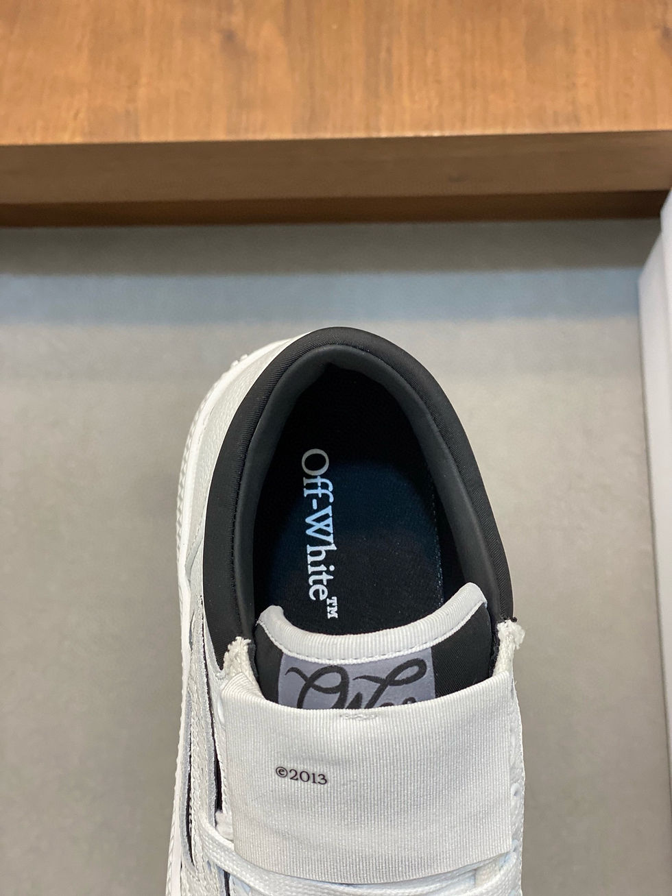 Thumbnail: OFF WHITE SNEAKER