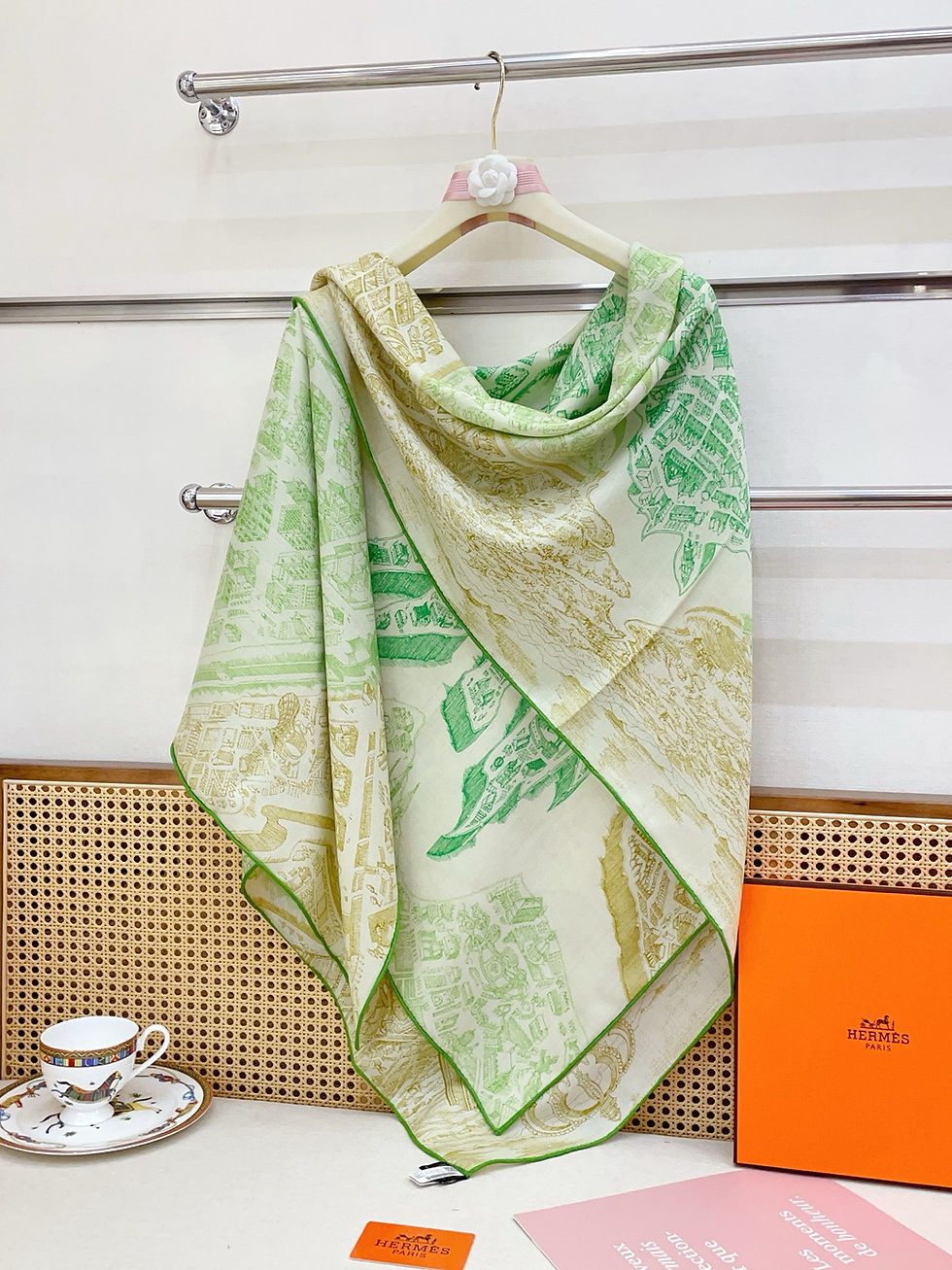 Thumbnail: HERMES SCARF