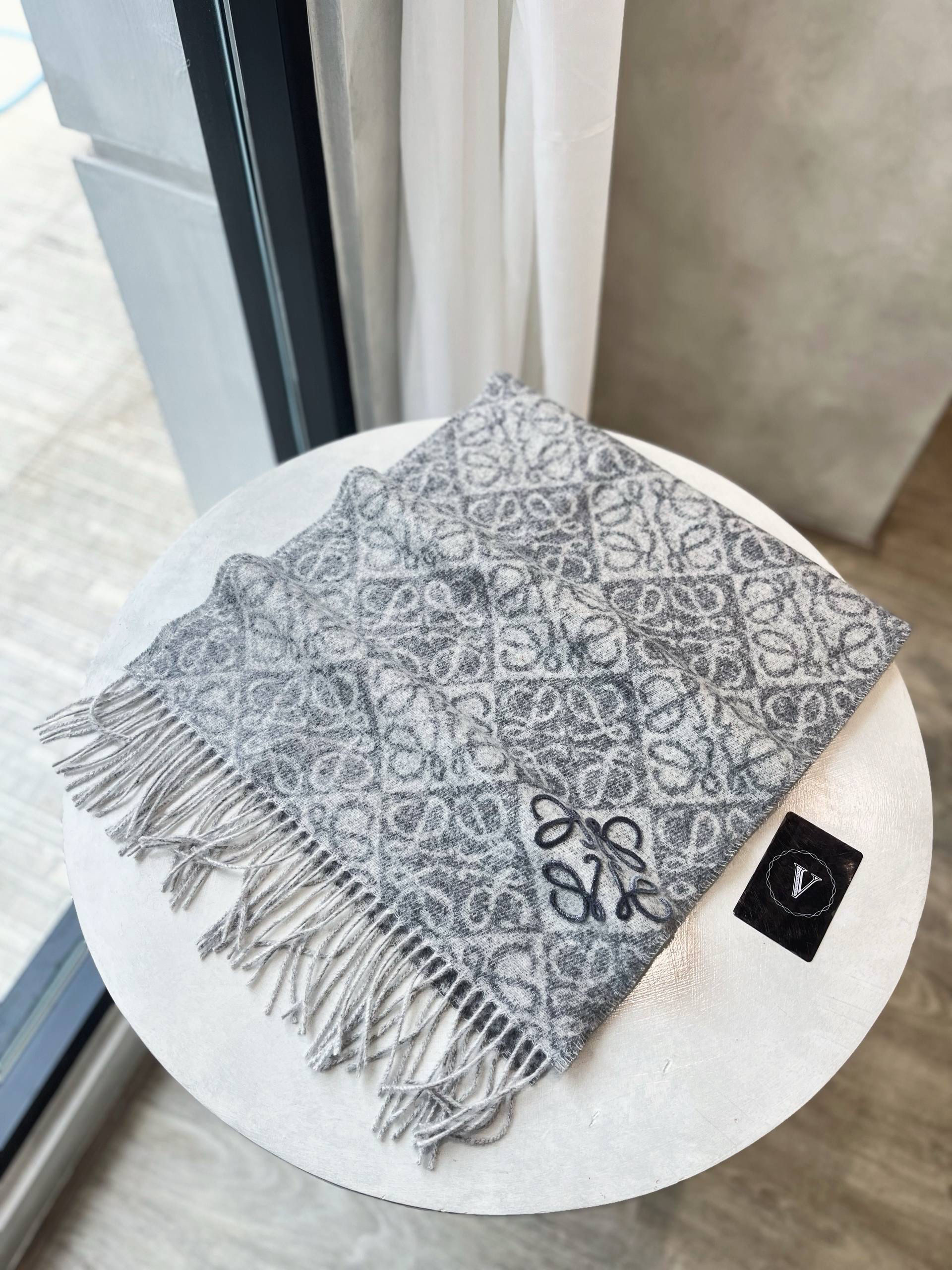 LOEWE SCARF