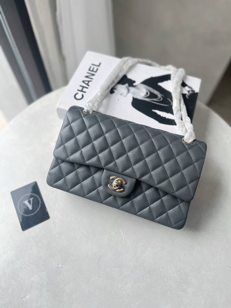 CHANEL CLASSIC FLAP/CF 25 MEDIUM DARK GREY CAVIAR LGHW BAG