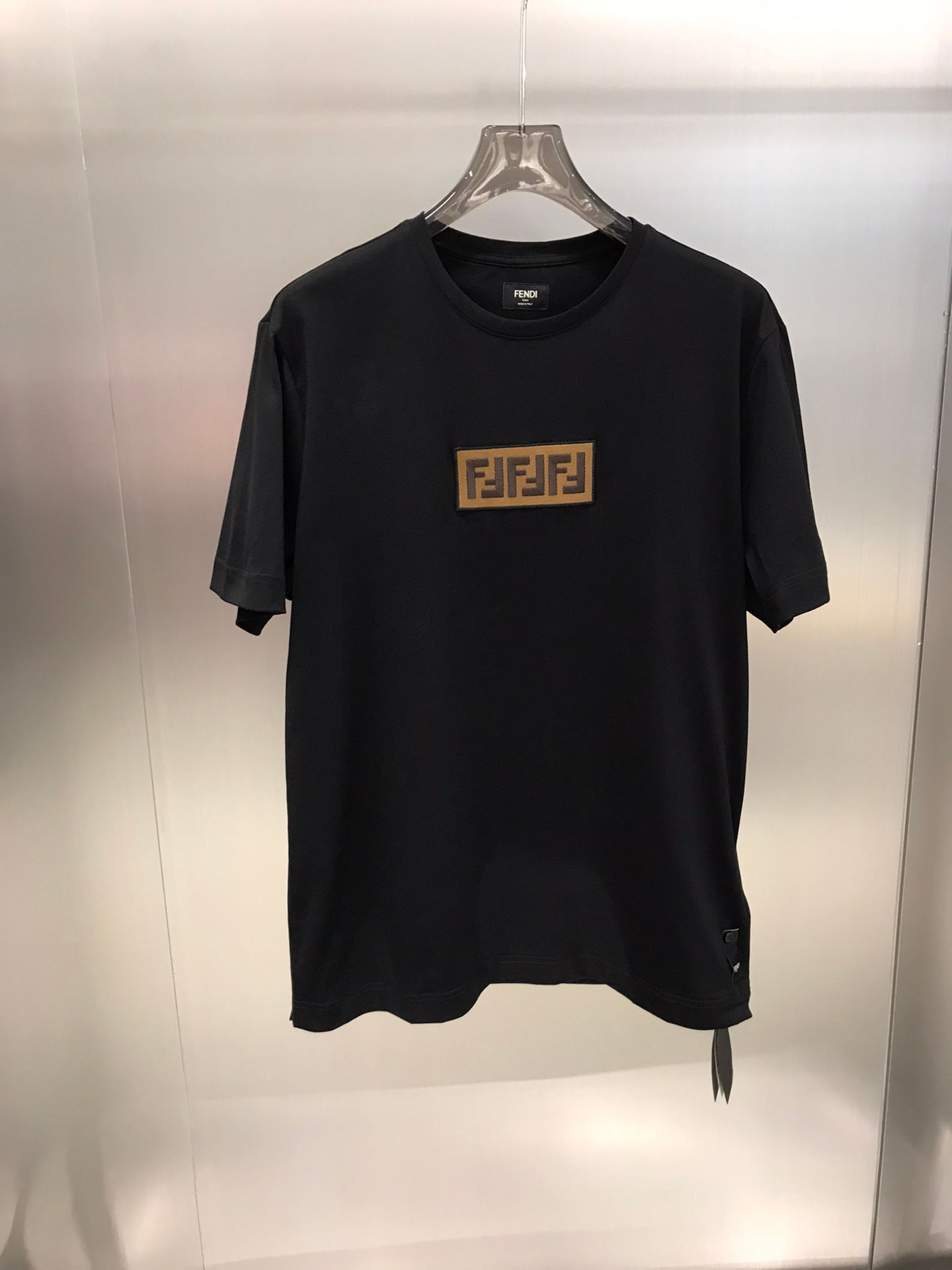 FENDI TEE