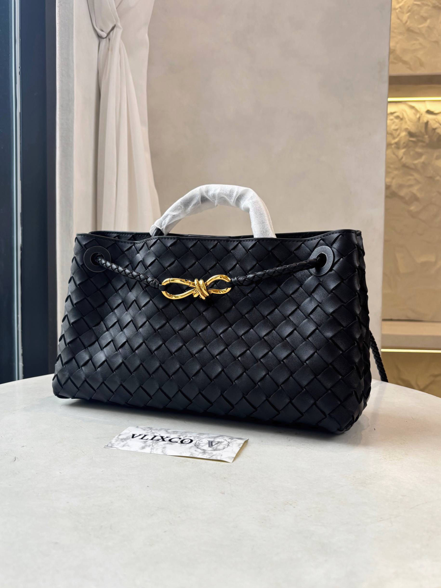 BOTTEGA VENETA ANDIAMO EAST WEST BLACK BAG