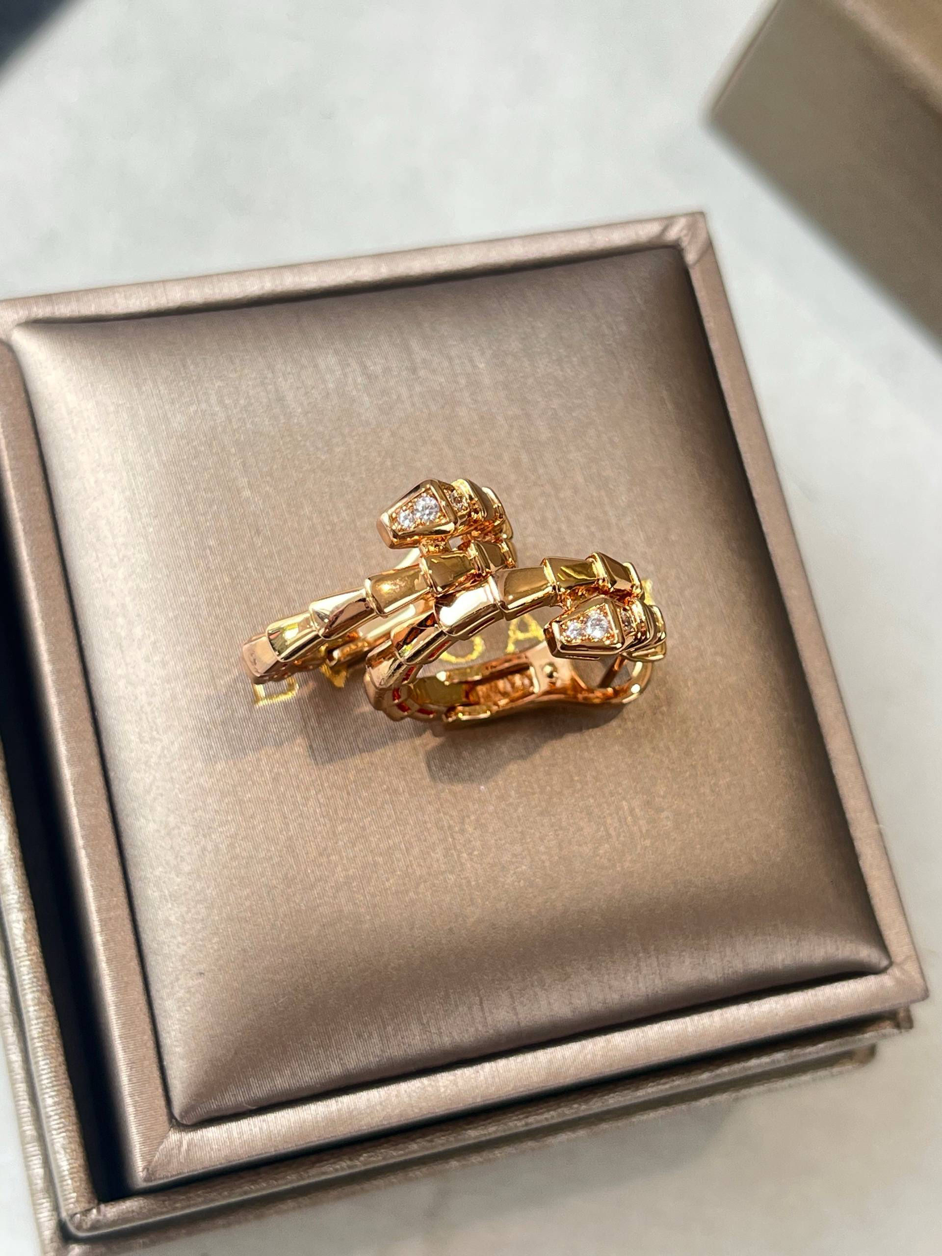 BVLGARI EARRINGS