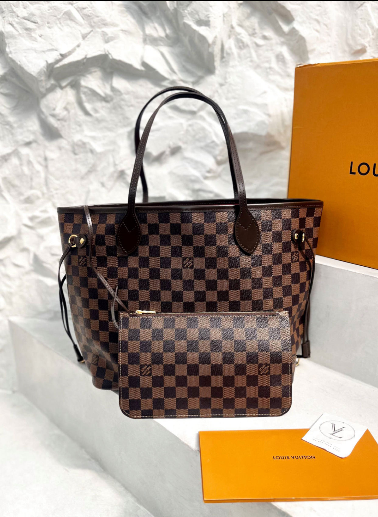 LV NEVERFULL MM DAMIER LEATHER BAG