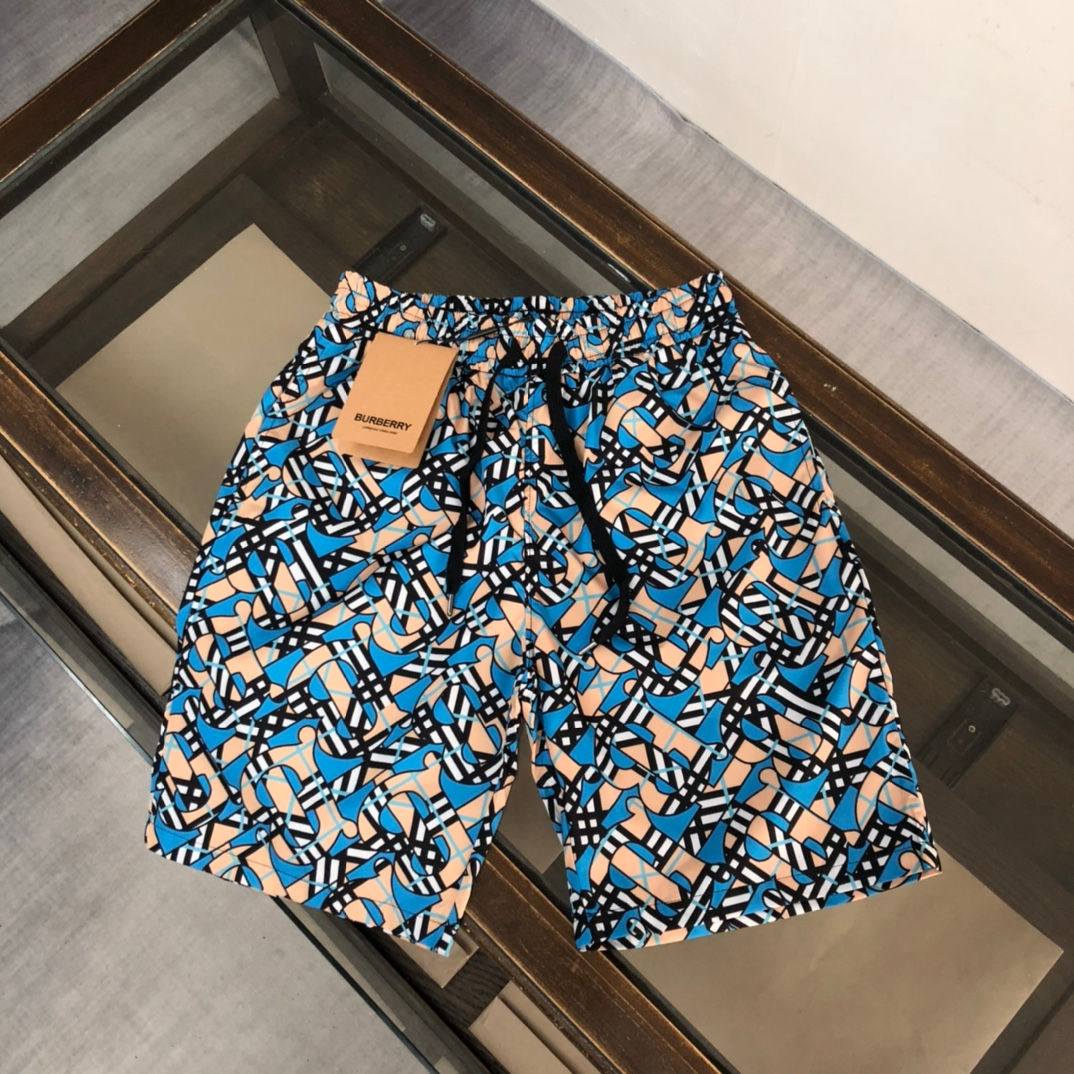 BURBERRY SHORT PANTS