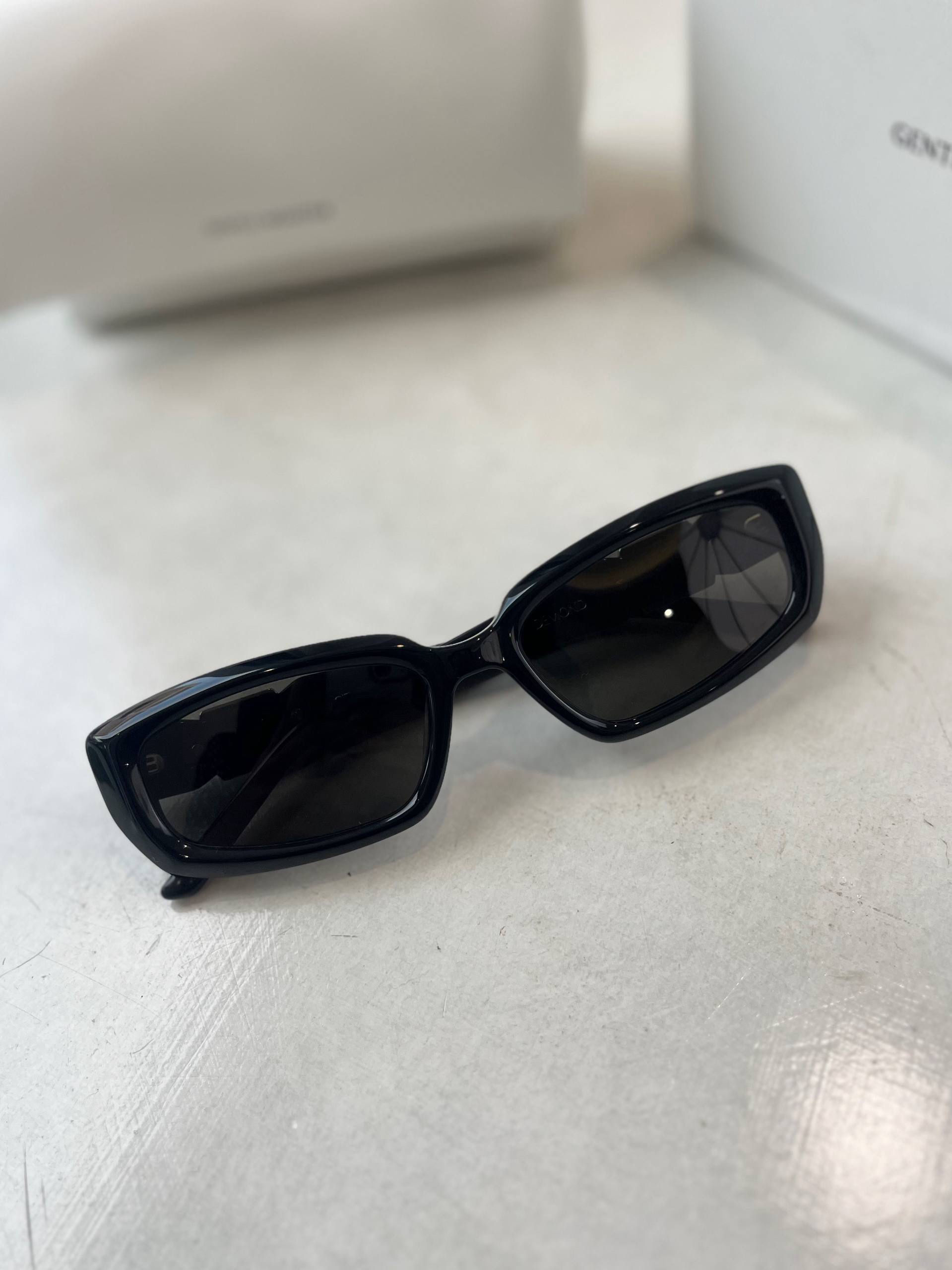 GENTLE MONSTER GLASSES