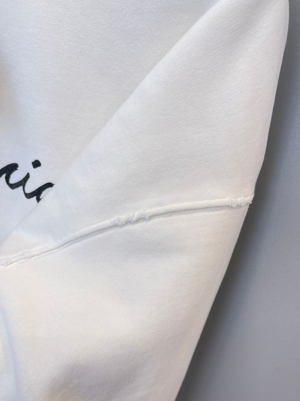 Thumbnail: BALENCIAGA SWEATER