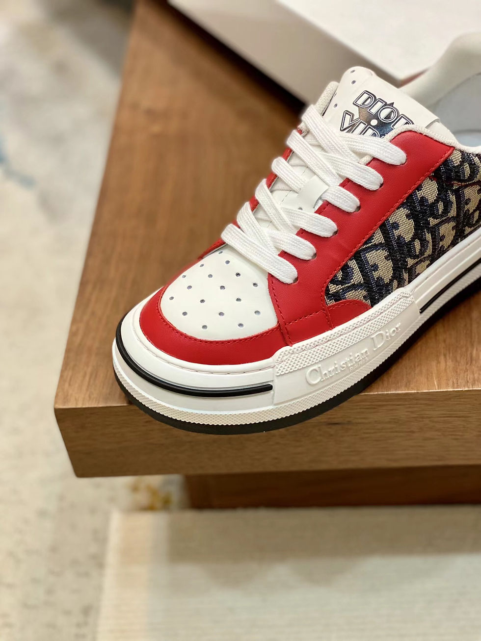 Thumbnail: DIOR B23 OBLIQUE SNEAKERS
