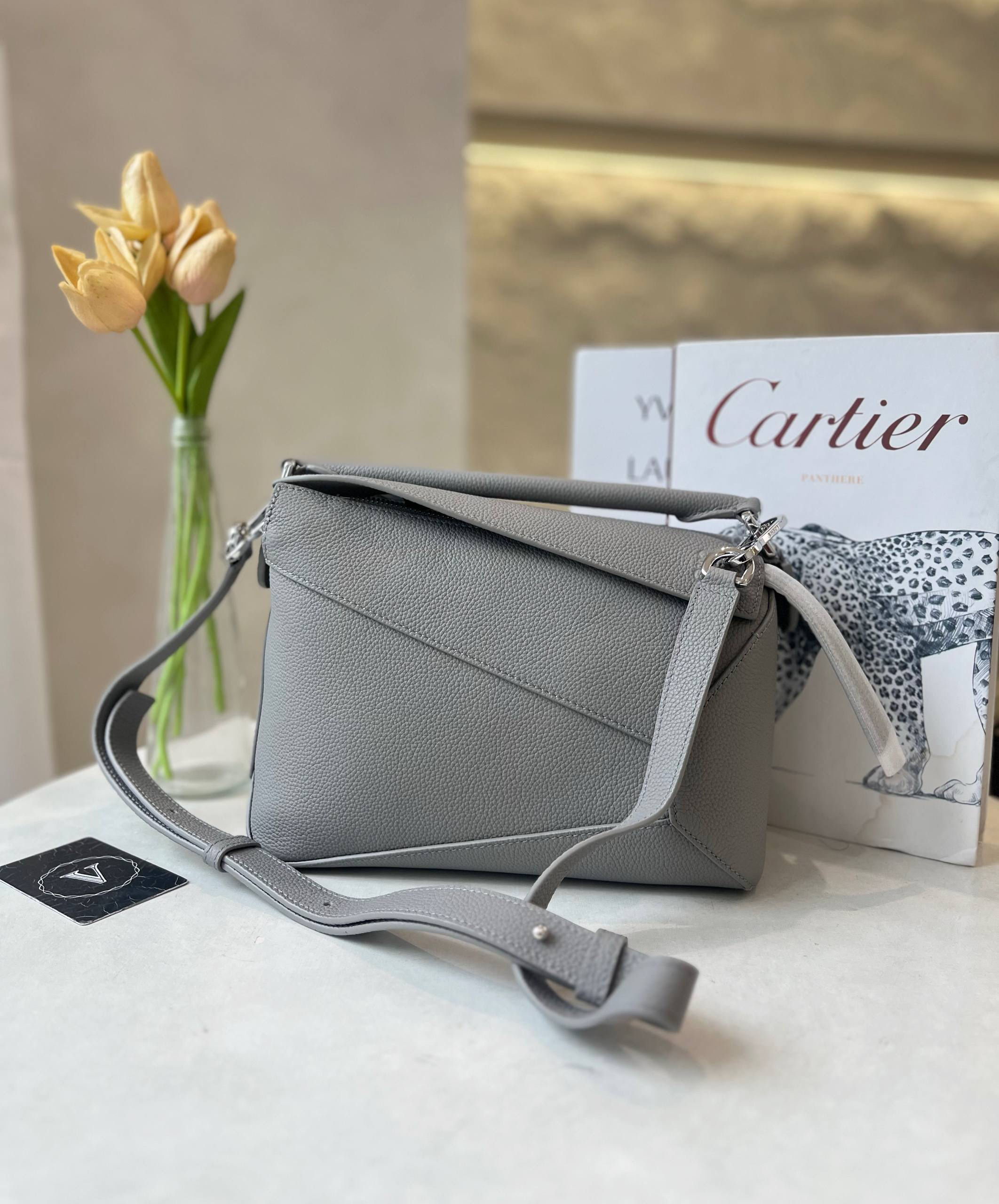 LOEWE PUZZLE SMALL IN GRAINED LEATHER BAG