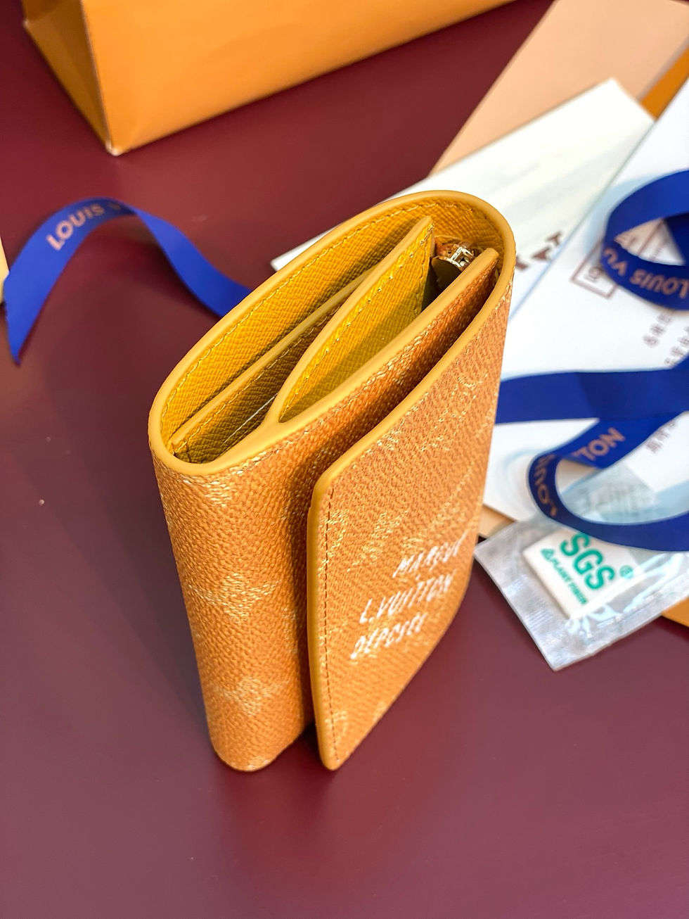 Thumbnail: LV VICTOR WALLET