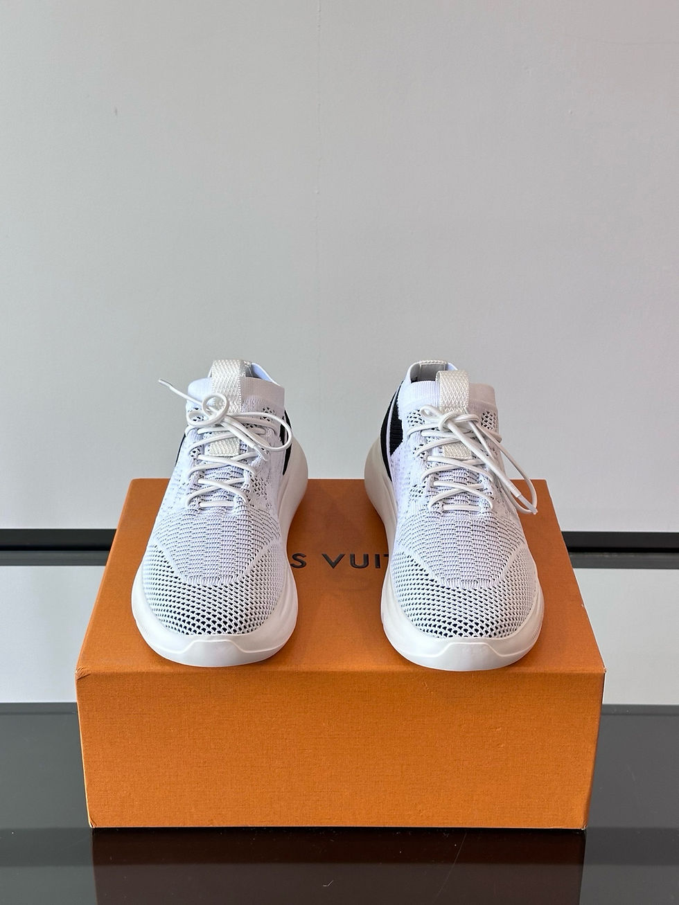 Thumbnail: LV SNEAKERS