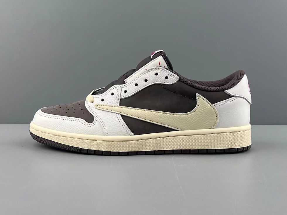 AIR JORDAN 1 RETRO LOW OG SP TRAVIS SCOTT REVERSE MOCHA