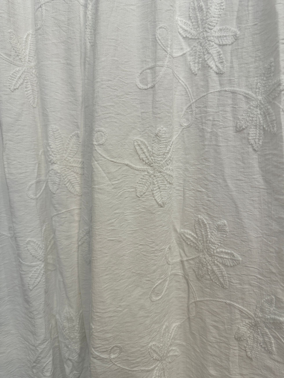 Miniaturbild: Marlenehose mit Muster - Weiss